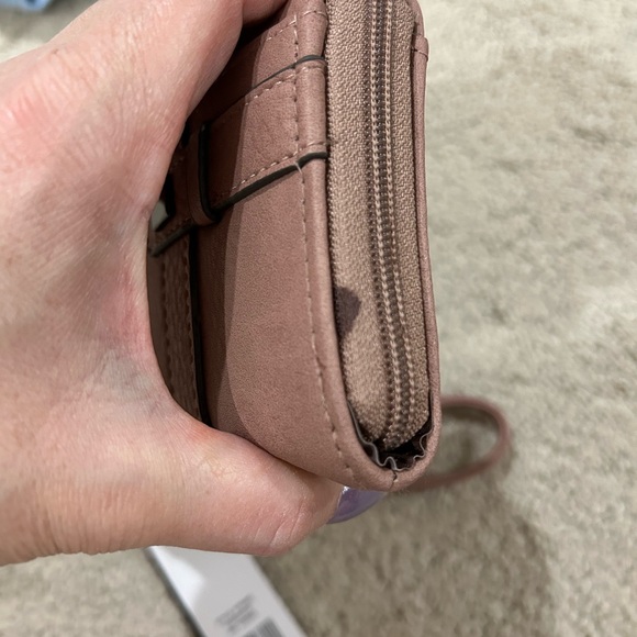 Nicole Miller wallet NWT with snakeskin lining. - Picture 4 of 5